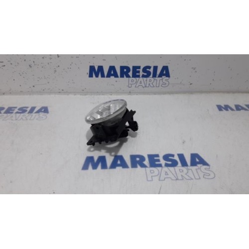 Peugeot - 3008 - Fog light, front left