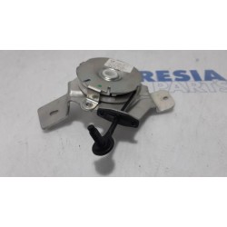 Peugeot - 3008 - Tailgate hinge