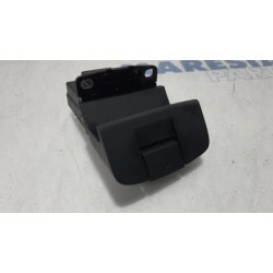 Renault - Espace - Parking brake switch