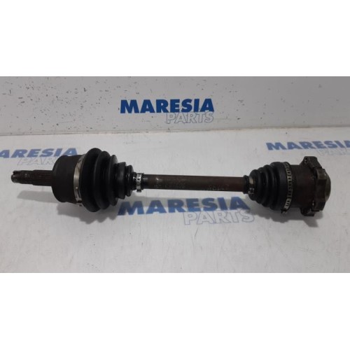 Alfa Romeo - 156 - Antriebswelle links vorne