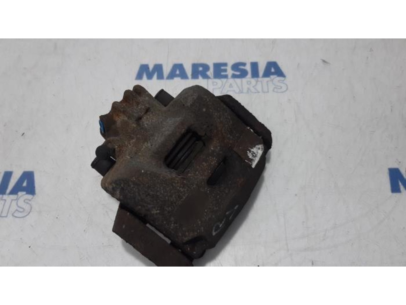 Citroen - Berlingo - Front brake calliper, right