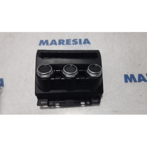 Renault - Clio - Heater control panel