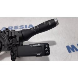 Renault - Clio - Steering column stalk