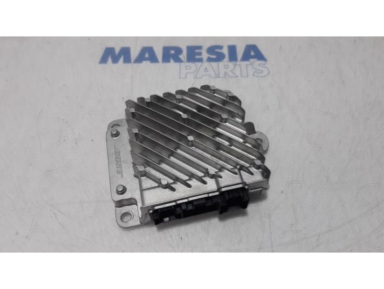 Renault - Clio - Radio amplifier