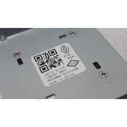 Renault - Clio - GPS antenna