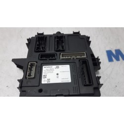 Renault - Clio - Engine management computer