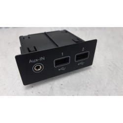 Renault - Clio - Connexion USB