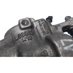 Renault - Clio - Front brake calliper, left