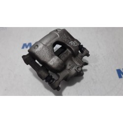 Renault - Clio - Front brake calliper, right