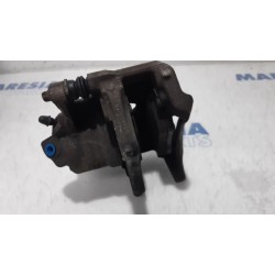 Renault - Clio - Front brake calliper, right