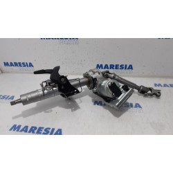 Renault - Clio - Steering column housing