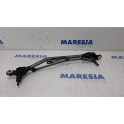 Renault - Megane - Wiper mechanism