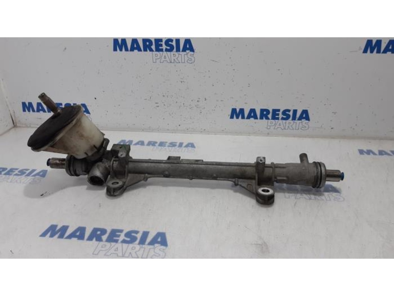 Renault - Megane - Steering box