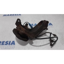Citroen - C2 - Fusee links-voor