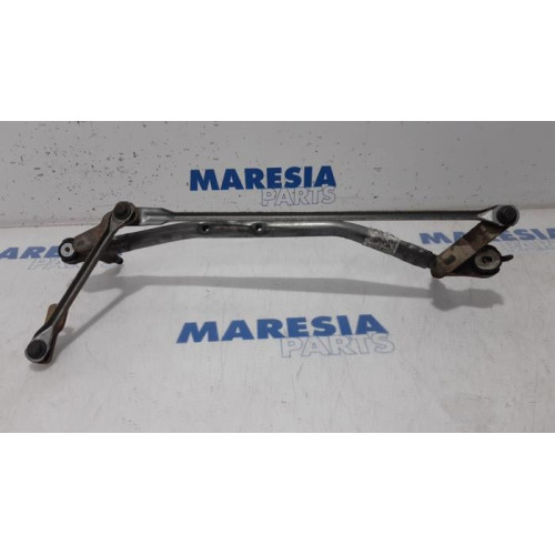 Citroen - C2 - Wiper mechanism