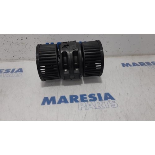 Renault - Megane - Heating and ventilation fan motor