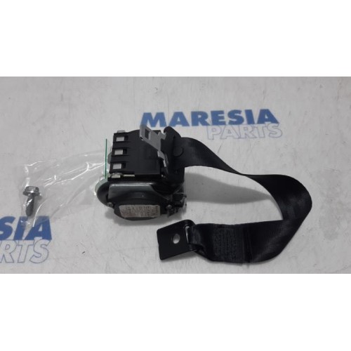 Renault - Megane - Rear seatbelt, right