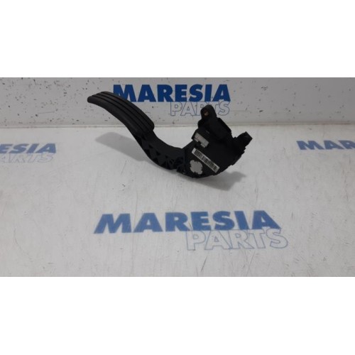 Renault - Megane - Gaspedaalpositie Sensor