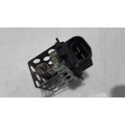 Renault - Megane - Cooling fan resistor