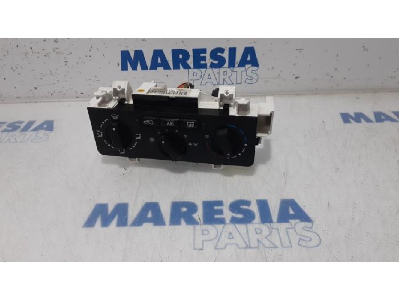 Citroen - C2 - Heater control panel