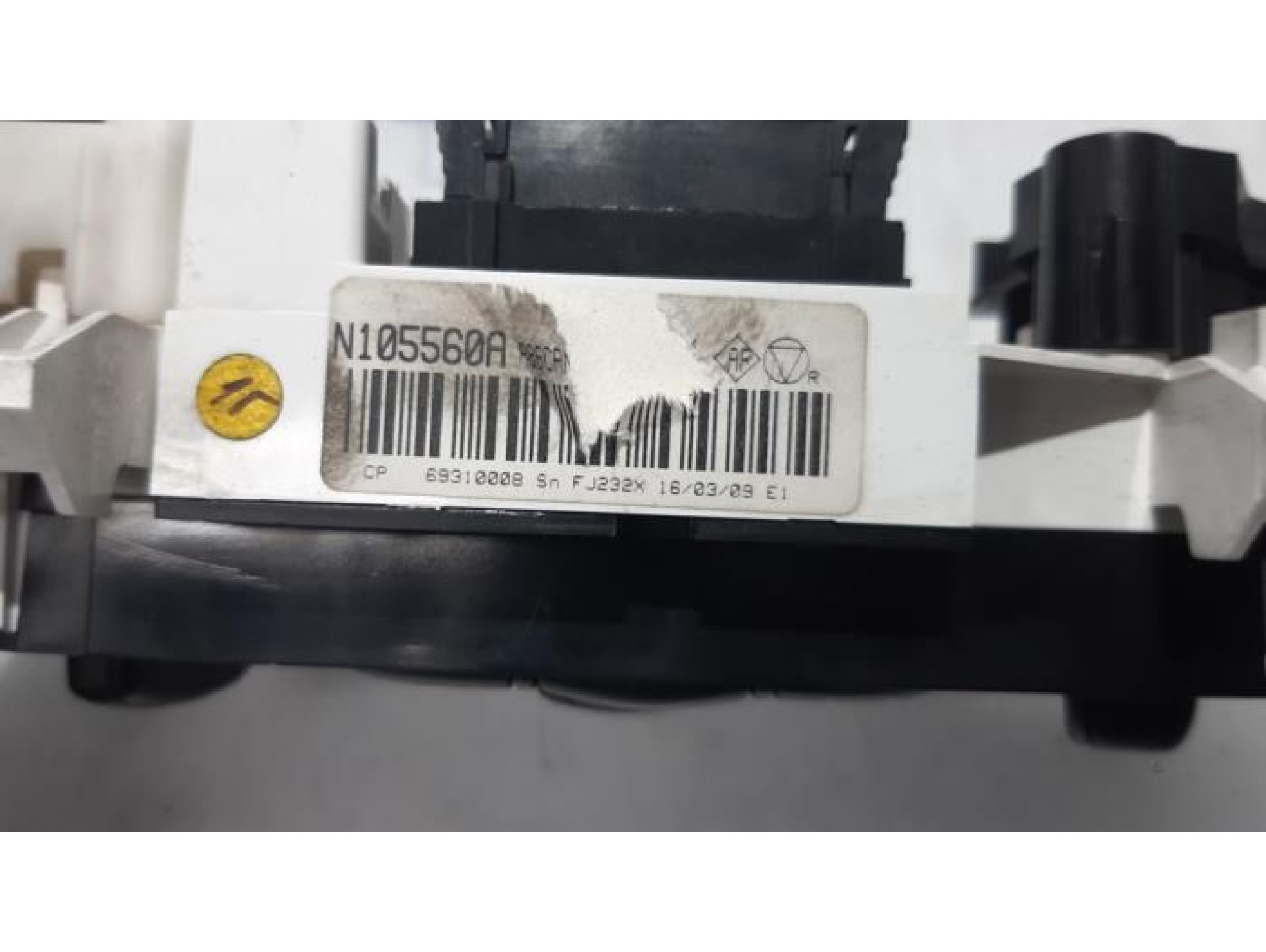thumbnail image 2 of Citroen C2 / C3 A/C Climate Control Panel – F664480V, 69310002, A86VAN RF-0 (Used) 2 of 4