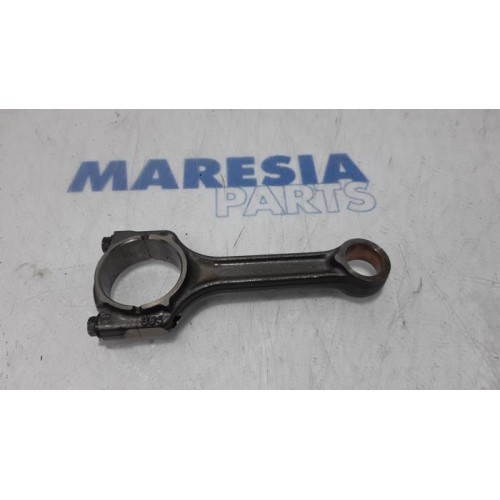 Fiat - Doblo - Connecting rod