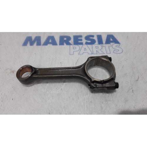 Fiat - Doblo - Connecting rod
