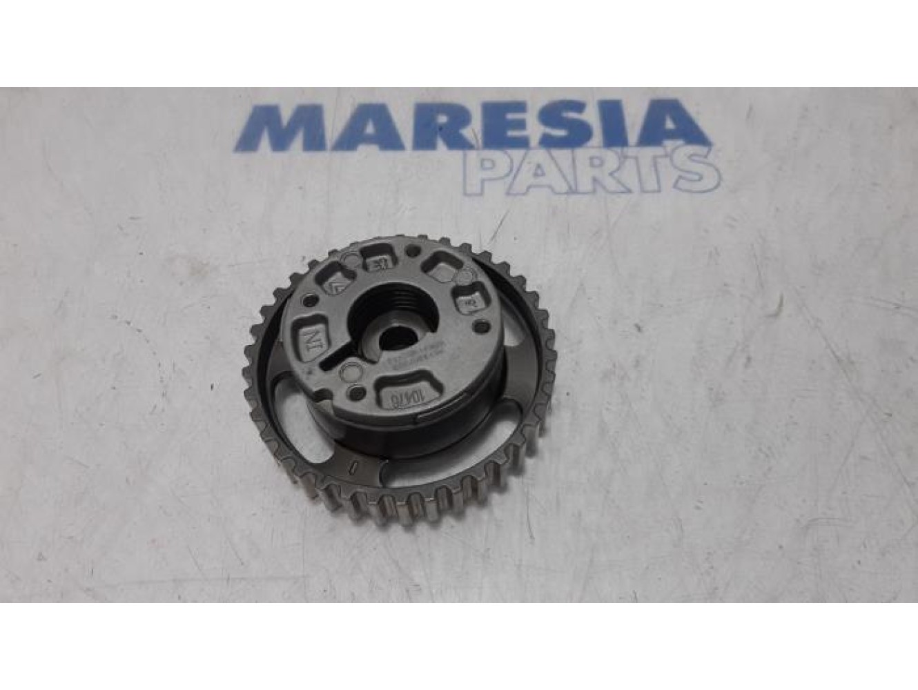 Peugeot - 208 - Camshaft sprocket