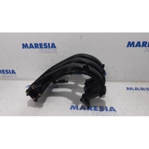 Peugeot - 208 - Intake manifold
