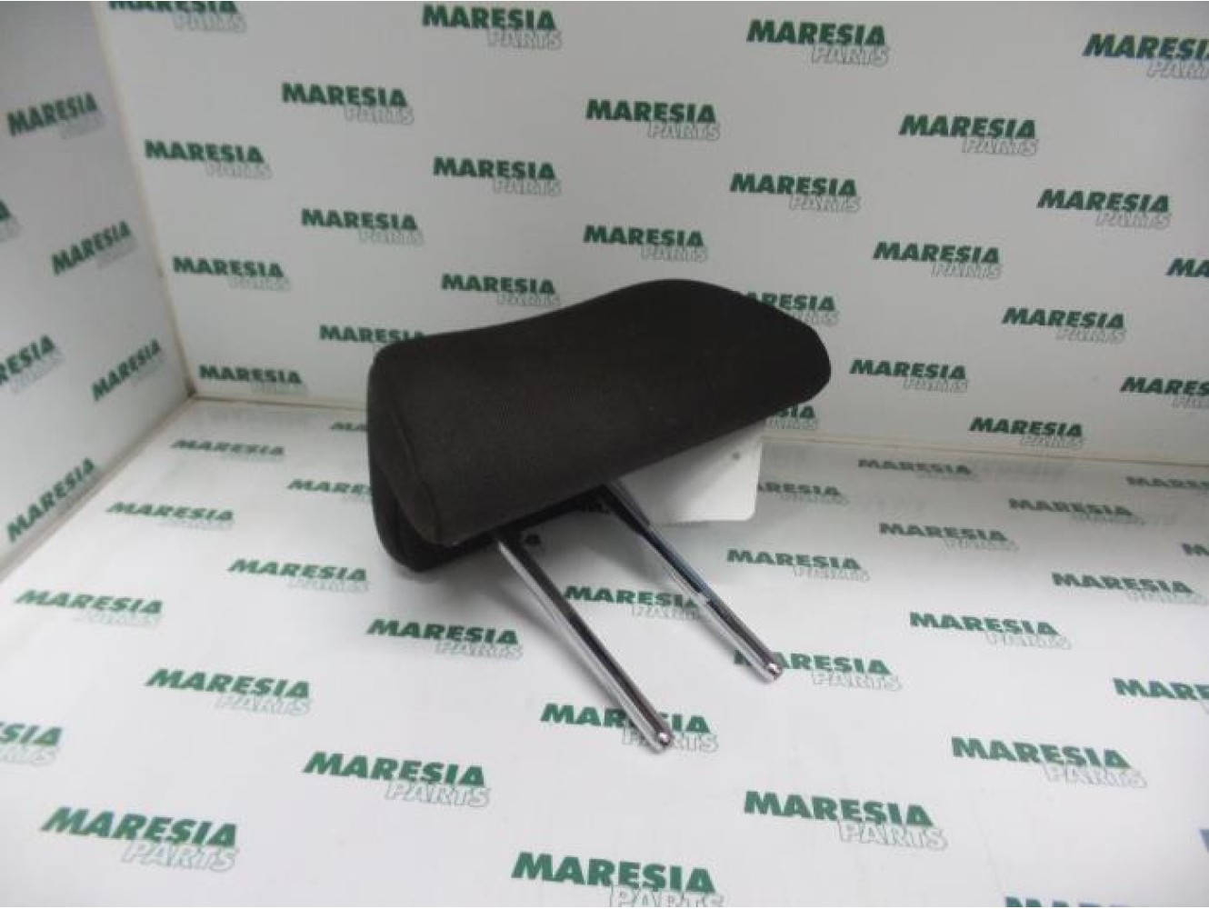 Peugeot - 207 - Headrest
