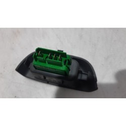 Peugeot - 107 - Electric window switch