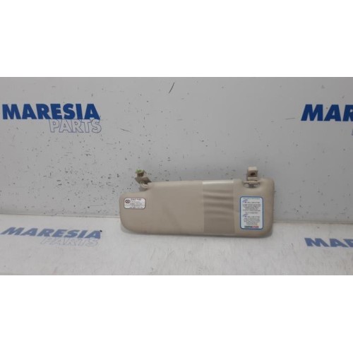 Fiat - 500 - Sun visor