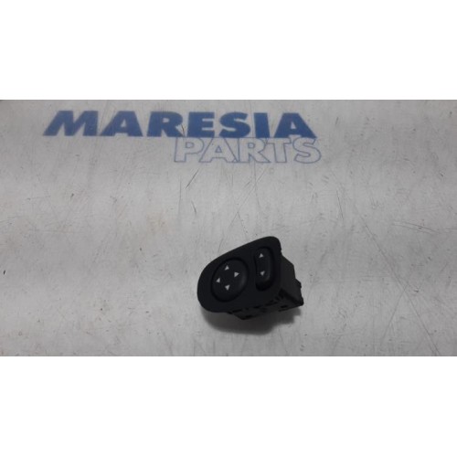 Fiat - 500 - Mirror switch