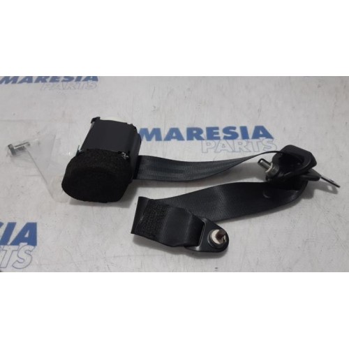 Fiat - 500 - Sicherheitsgurt links hinten