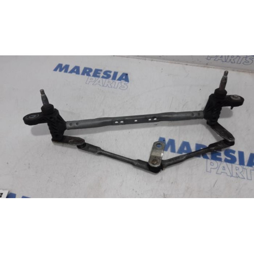 Fiat - 500 - Wiper mechanism