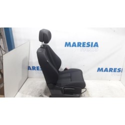Renault - Megane - Seat, right