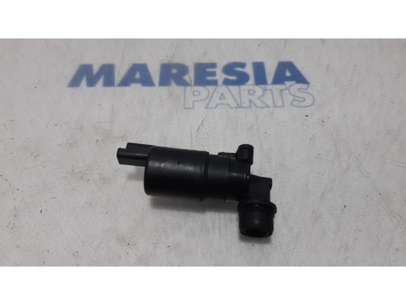 Peugeot - 107 - Scheibensprüherpumpe vorne