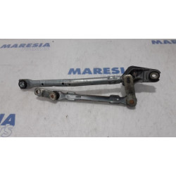 Peugeot - 107 - Wiper mechanism