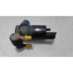 Renault - Trafic - Scheibensprüherpumpe vorne