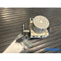 Renault - Trafic - ABS pump