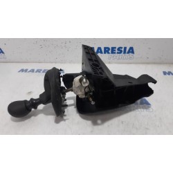 Renault - Trafic - Versnellingspook