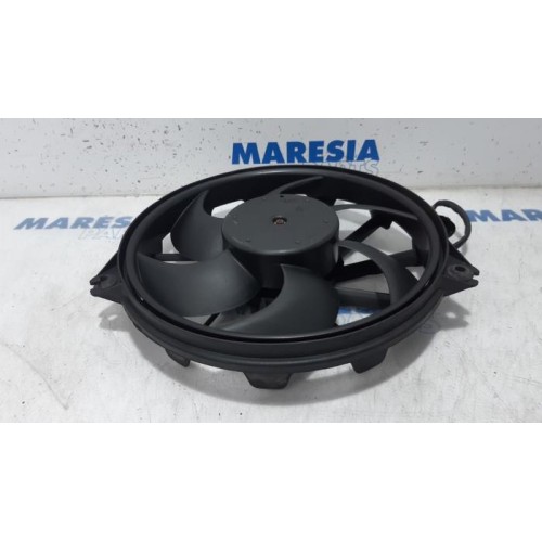 Peugeot - Expert - Fan motor