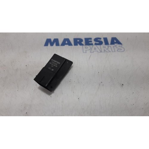 Peugeot - Expert - Glow plug relay