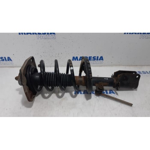 Peugeot - Expert - Front shock absorber rod, left