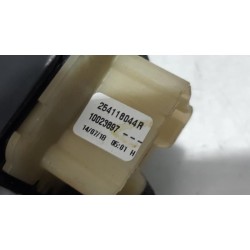 Renault - Trafic - Multi-functional window switch
