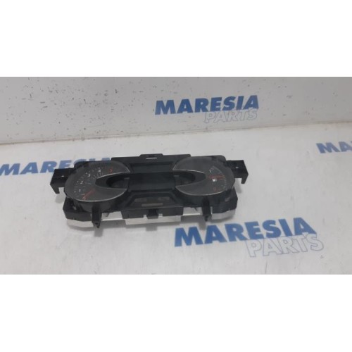 Renault - Trafic - Instrument panel