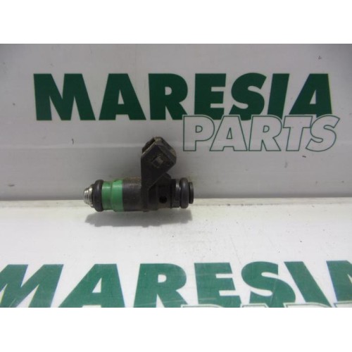 Renault - Laguna - Injector (benzine injectie)