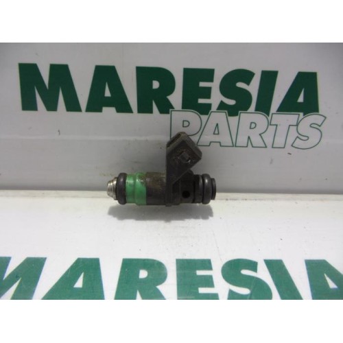 Renault - Laguna - Injector (benzine injectie)