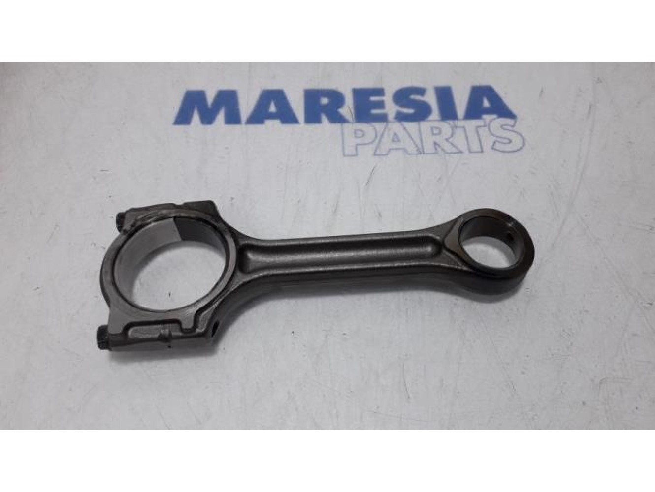 Renault - Master - Connecting rod