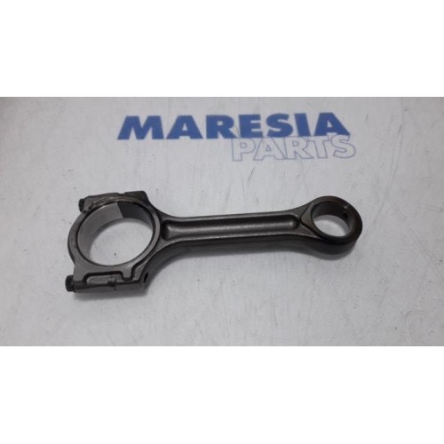Renault - Master - Connecting rod